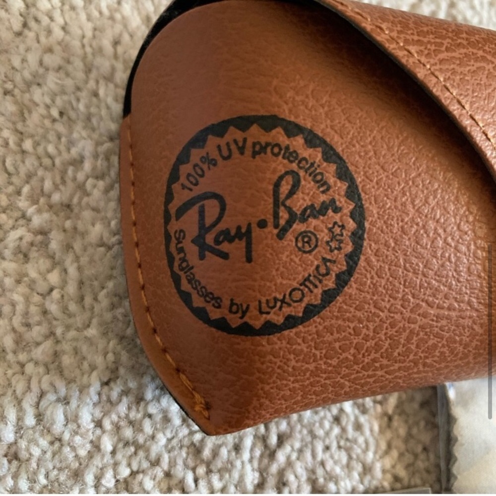 Ray-Ban Sunglass Case and Microfiber Lens Cloth - BRAND NEW! - Picture 2 of 9